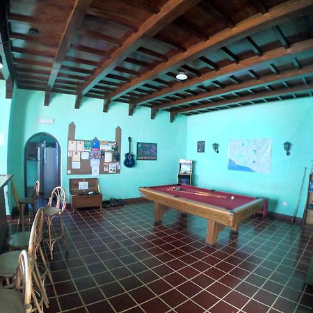Ricks Hostel Santa Ana Luaran gambar